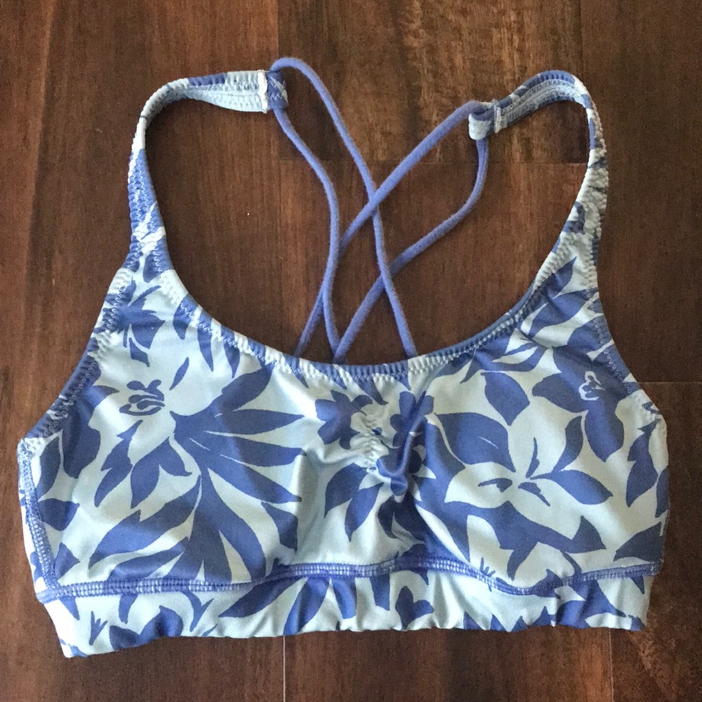 Aerie Sports Bra size Small Tropical Pattern